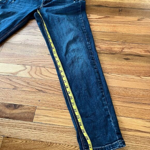 White House Black Market Women's Blue Denim Jeans - Picture 3 of 7